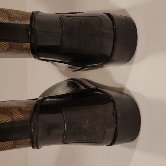 Authentic Coach Rainboots - Picture 4 of 7